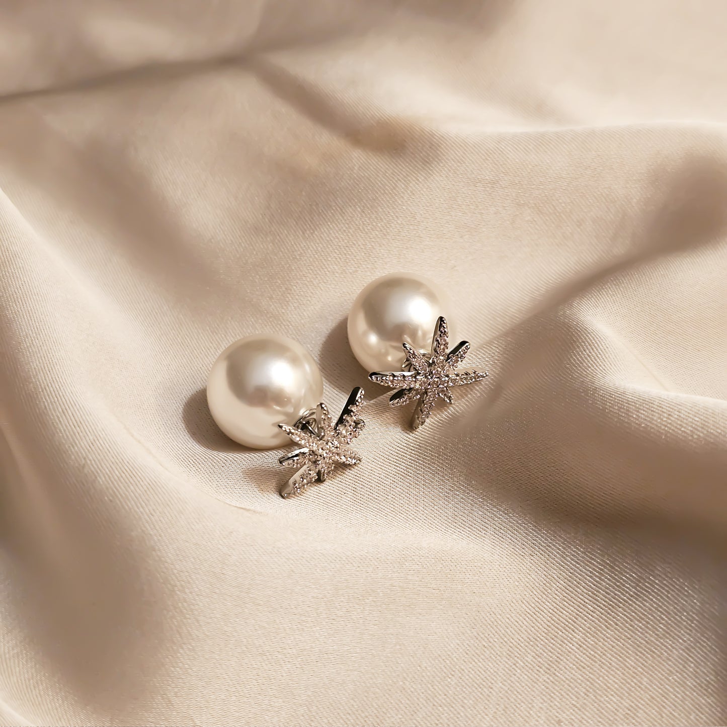 Timeless Pearl Earrings