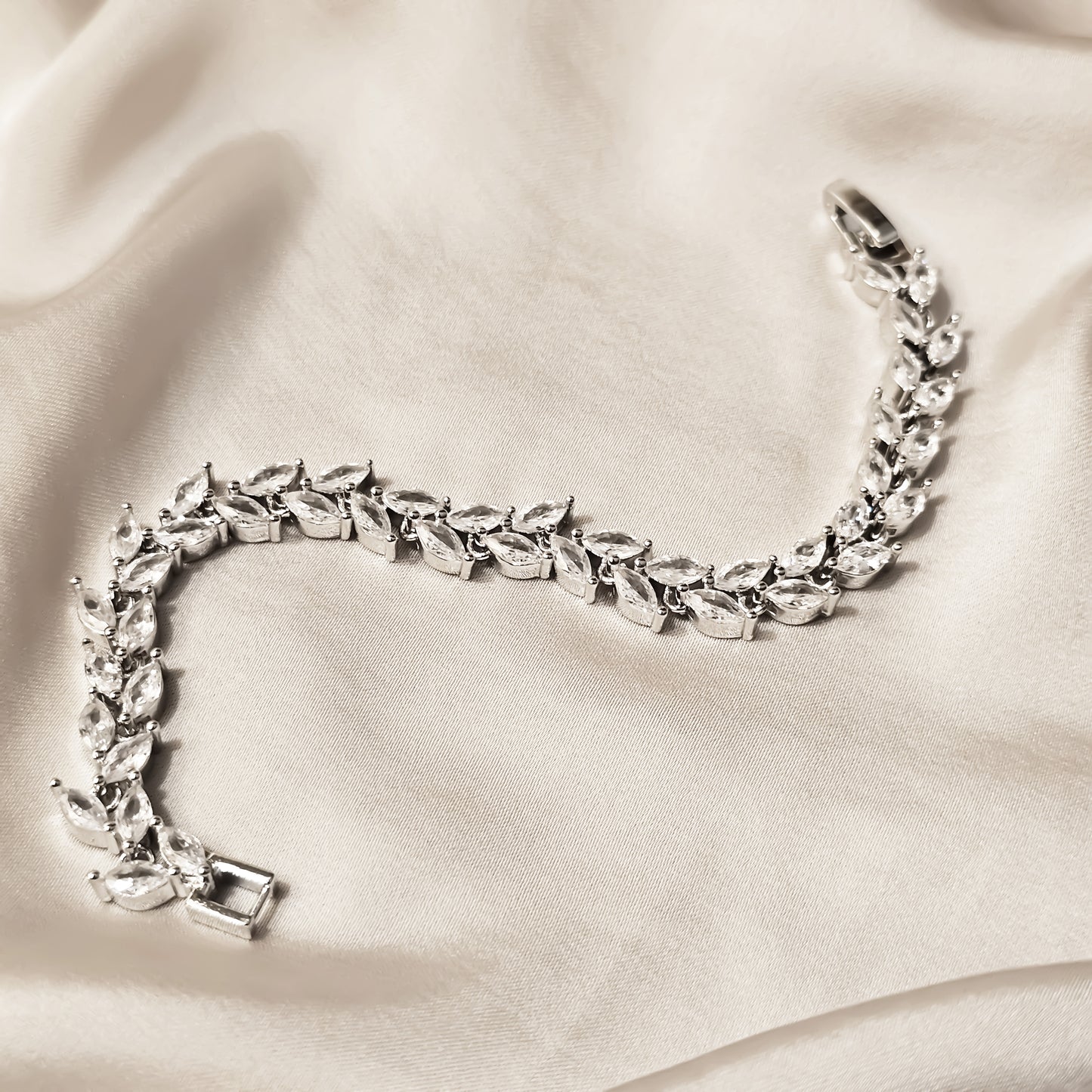 Complex Marquise Wreath Silver Bracelet