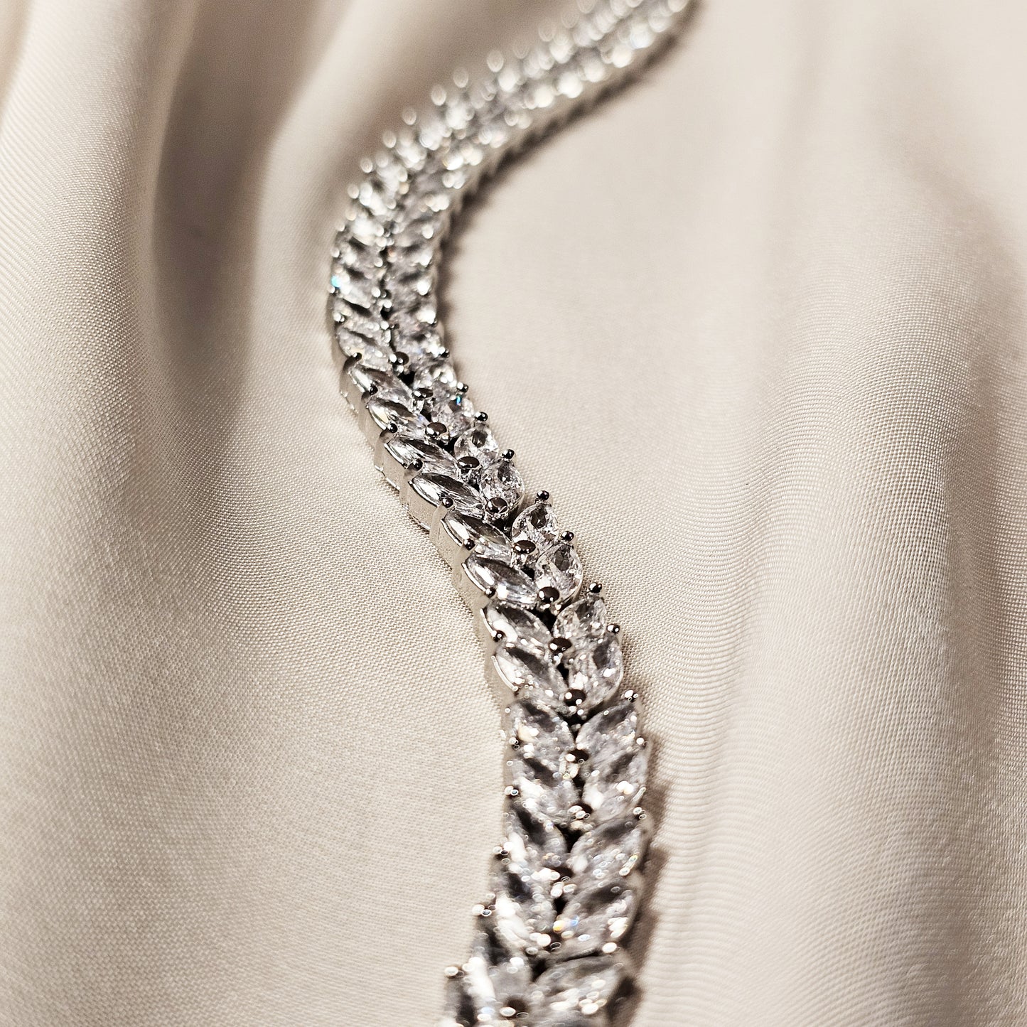 Diamond Cut Trendy Bracelet
