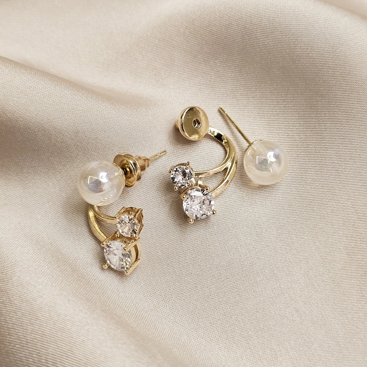 European Trendy Earcuffs With Pearl
