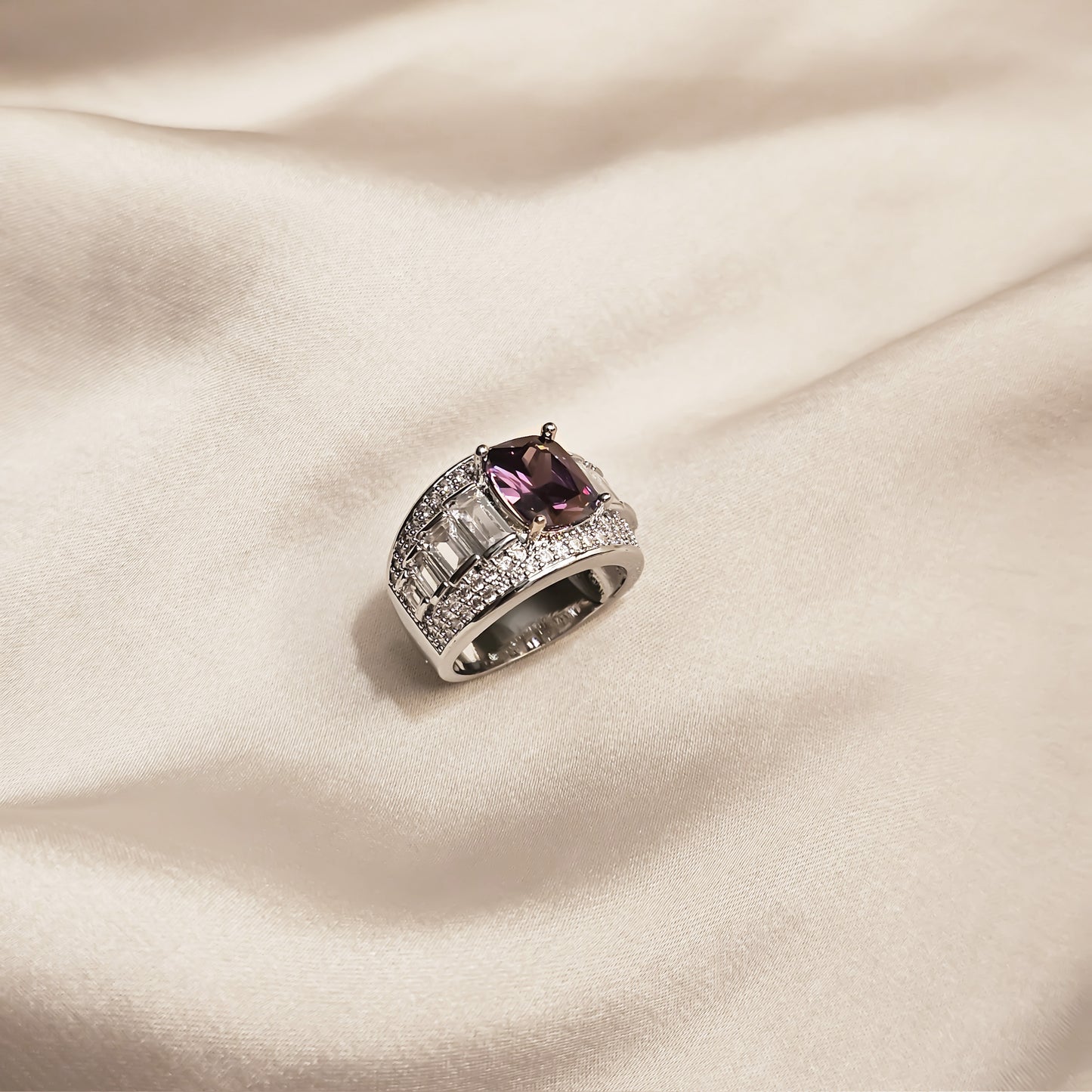 Celeste Violet Gleam Ring