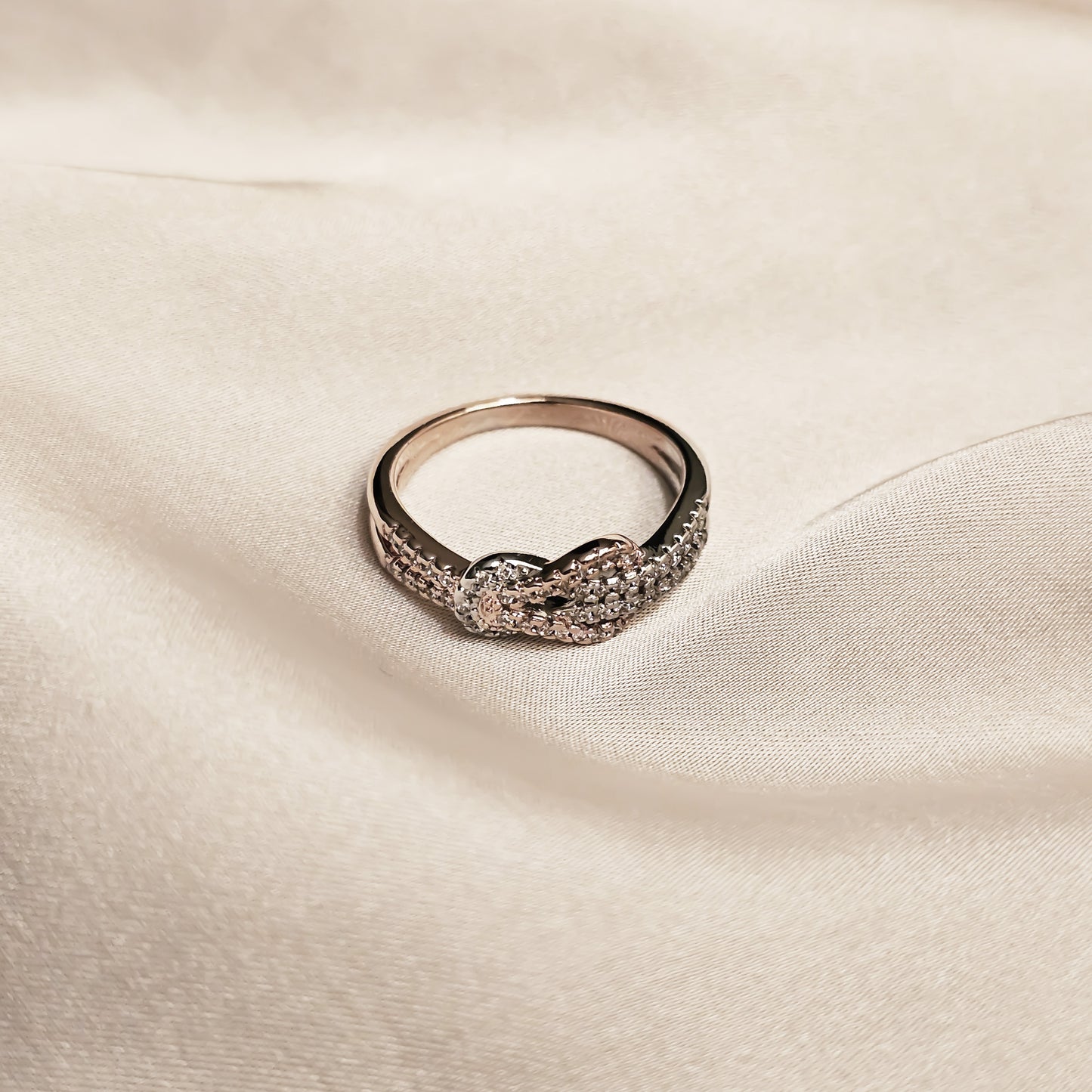 Dual Tone Axis Ring