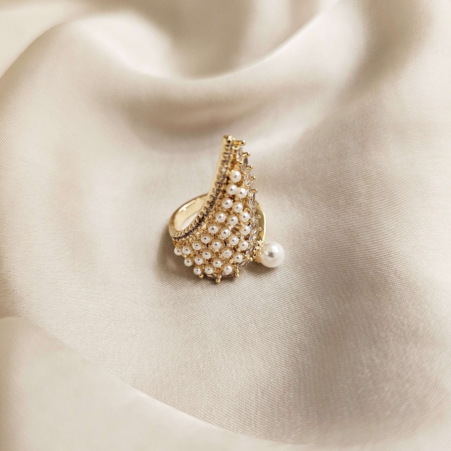 Elegant Pearl Wing Ring Open Adjustable Wing Shape