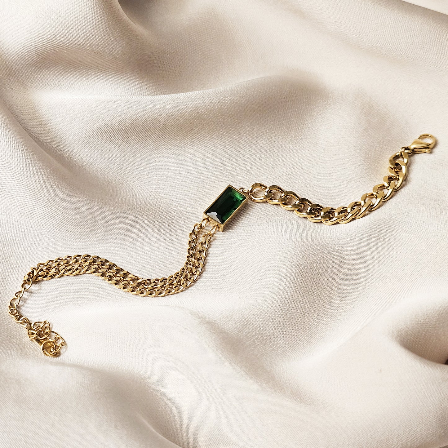 Geometric Green Emerlad Decorative Opening Adjustable Bracelet