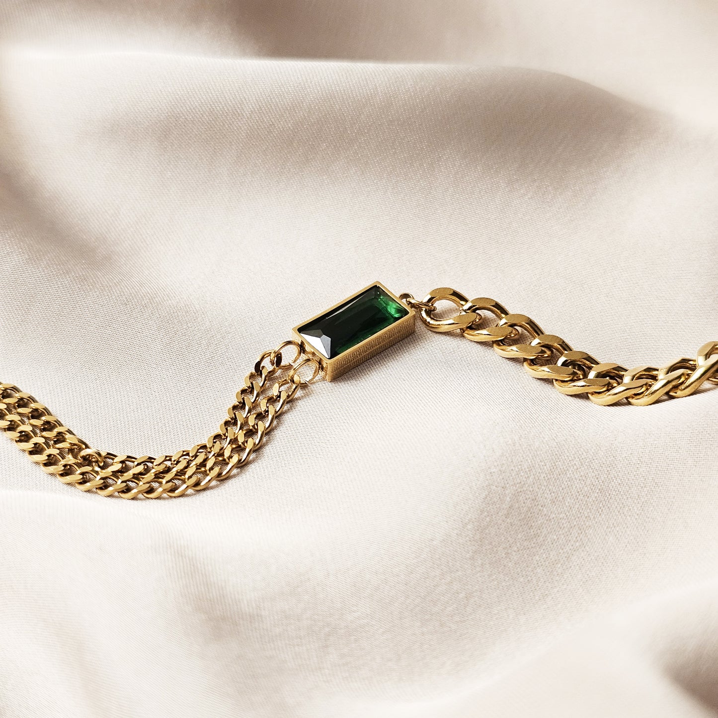 Geometric Green Emerlad Decorative Opening Adjustable Bracelet