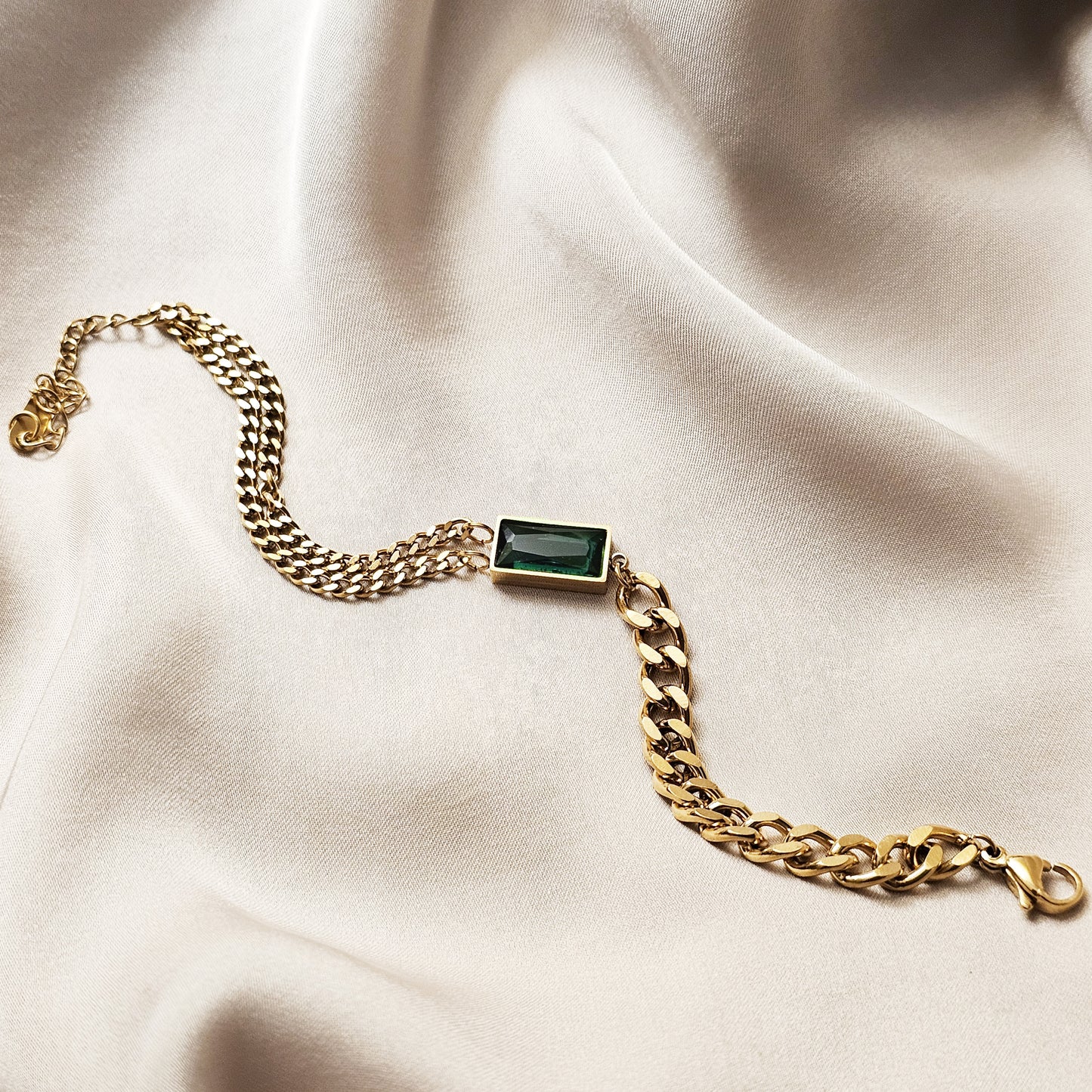 Geometric Green Emerlad Decorative Opening Adjustable Bracelet
