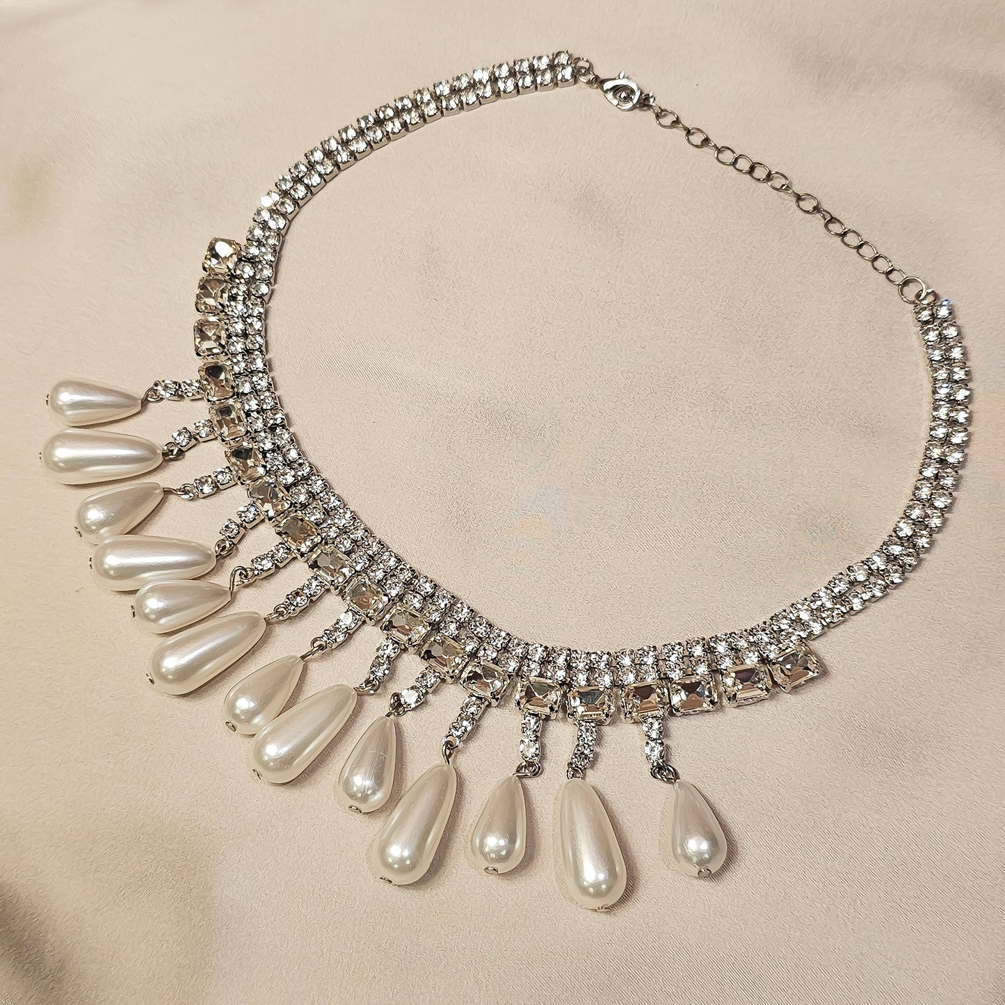 Piles Of Pearls Necklace