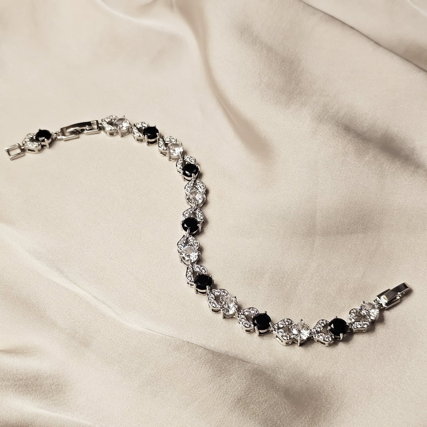 Noir Royale Imperial Black - FAH Jewelry