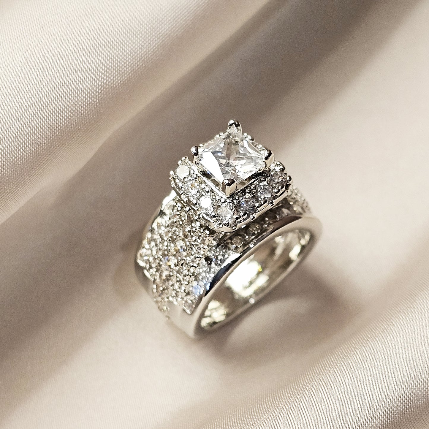 Huretailers-Gorgeous Jewelry Rotterdam Cubic Zirconia Ring