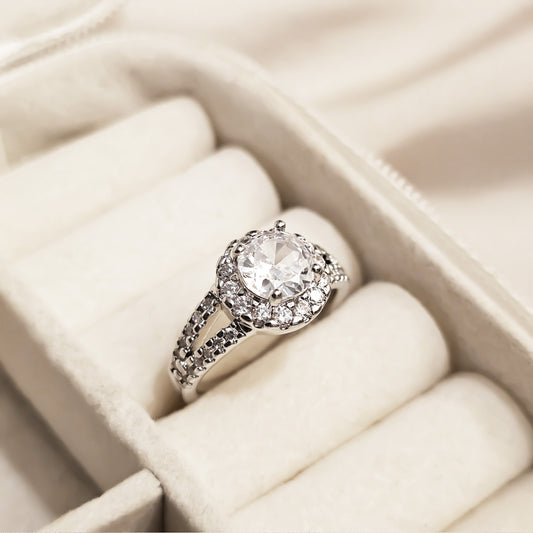 Starlight Crown Zircon Ring