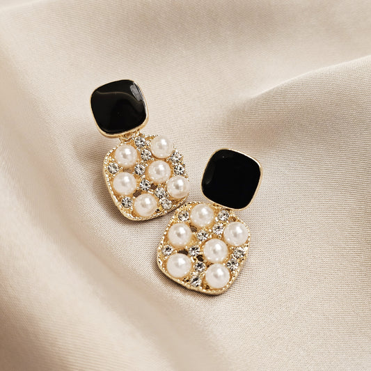 European Elegant Vintage Geometric Drop Earrings