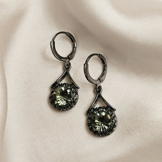 Sparkling Elegant Droplet Dangle Earrings