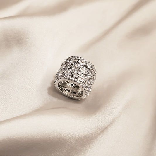 Empress Loop Diamond Ring