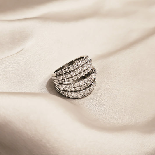 Sovereign Band Zircon Ring