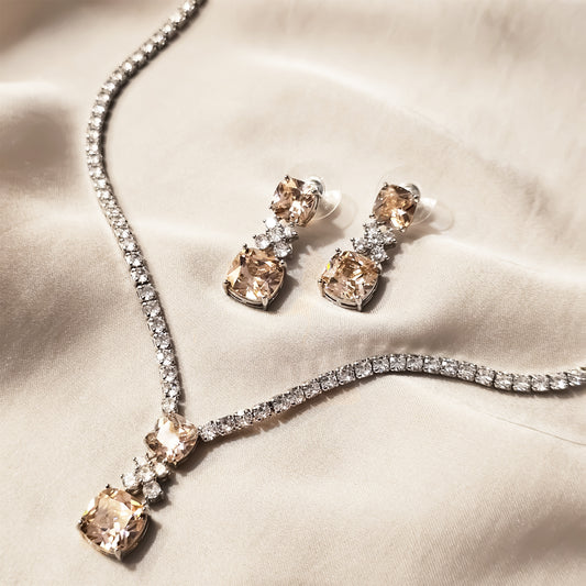 SQUARE SERENA NECKLACE - 925 SILVER (Pink)