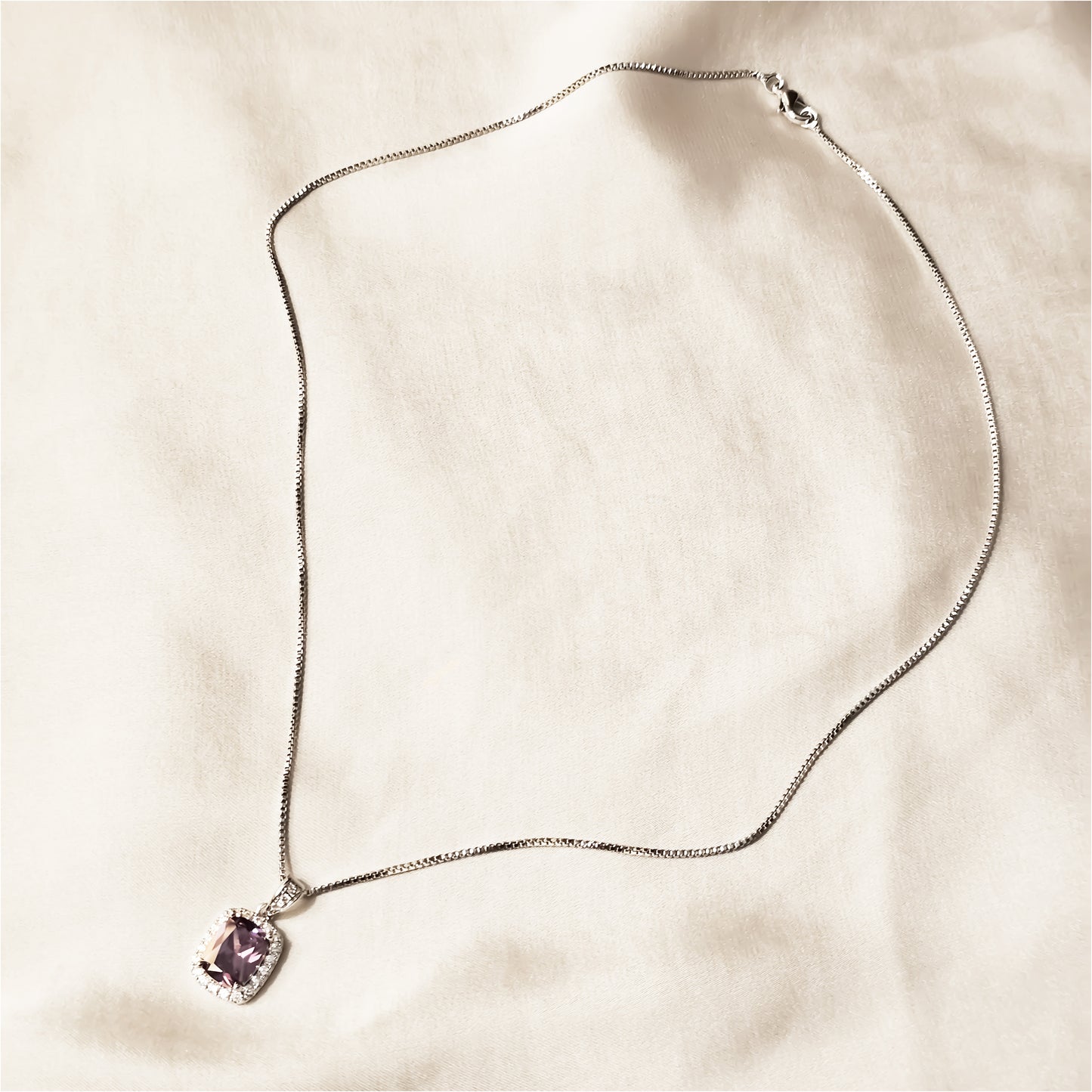 Exquisite Cubic Zirconia Decor Pendant Purple