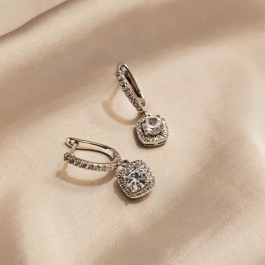 Chic Corners Diamond Frames