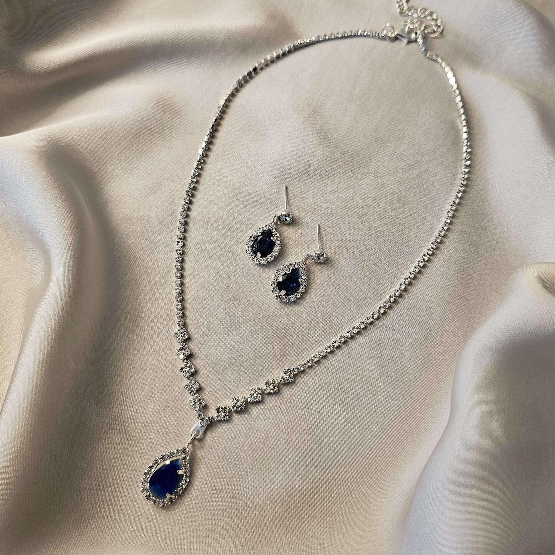 American Trendy Claw Chain With Zirconia Necklace And Earrings - FAH Jewelry