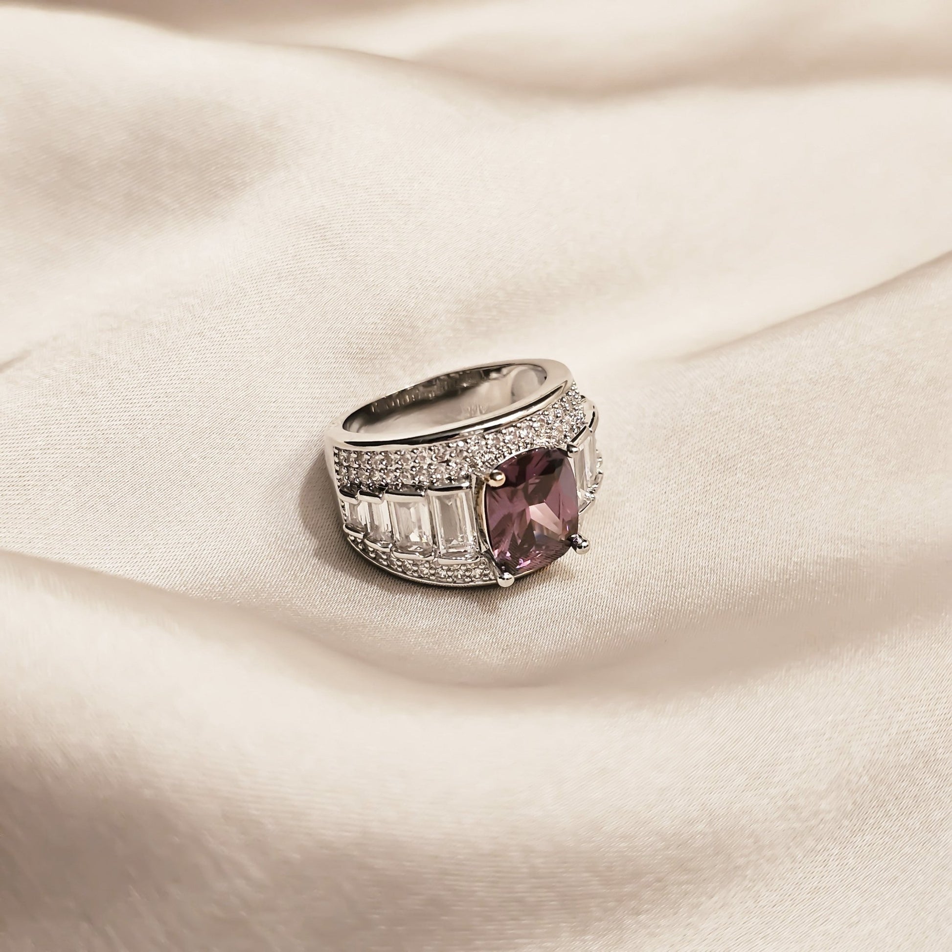 Celeste Violet Gleam Ring - FAH Jewelry