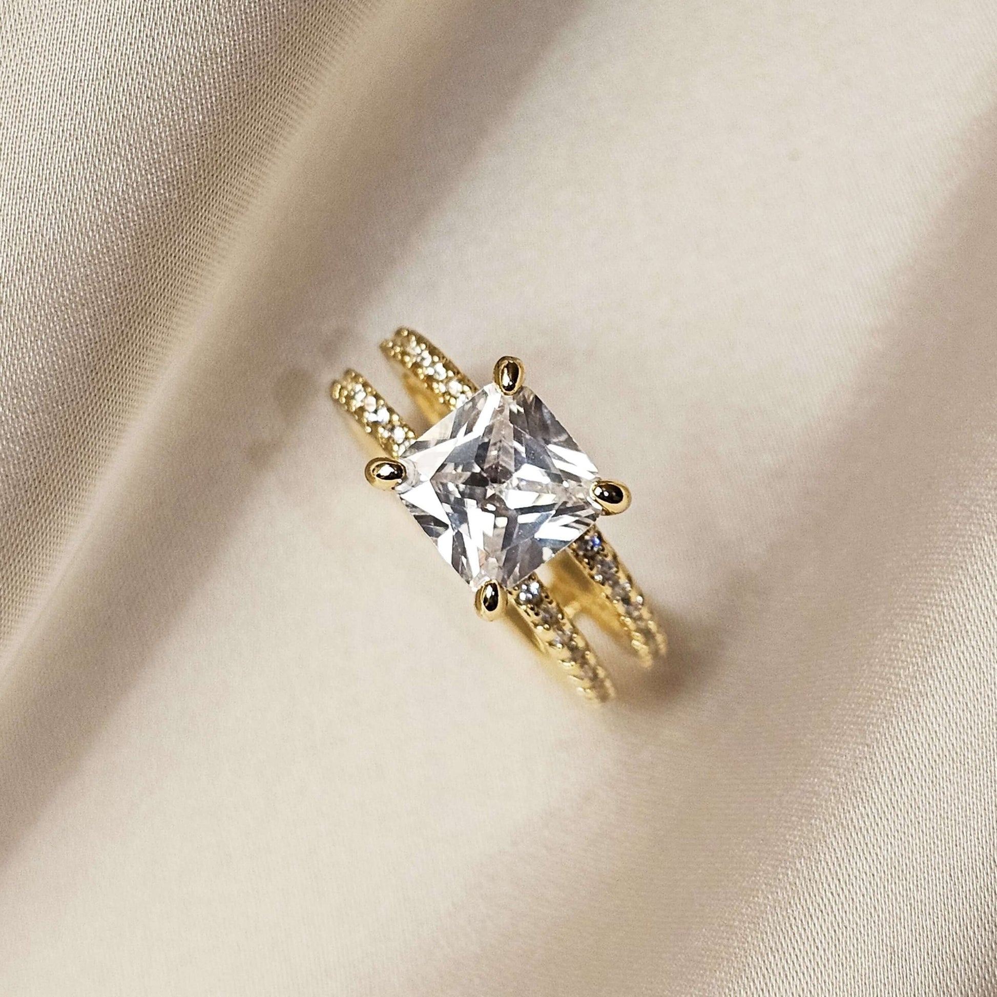 Chic Exquisite Bright Luster Ring - FAH Jewelry