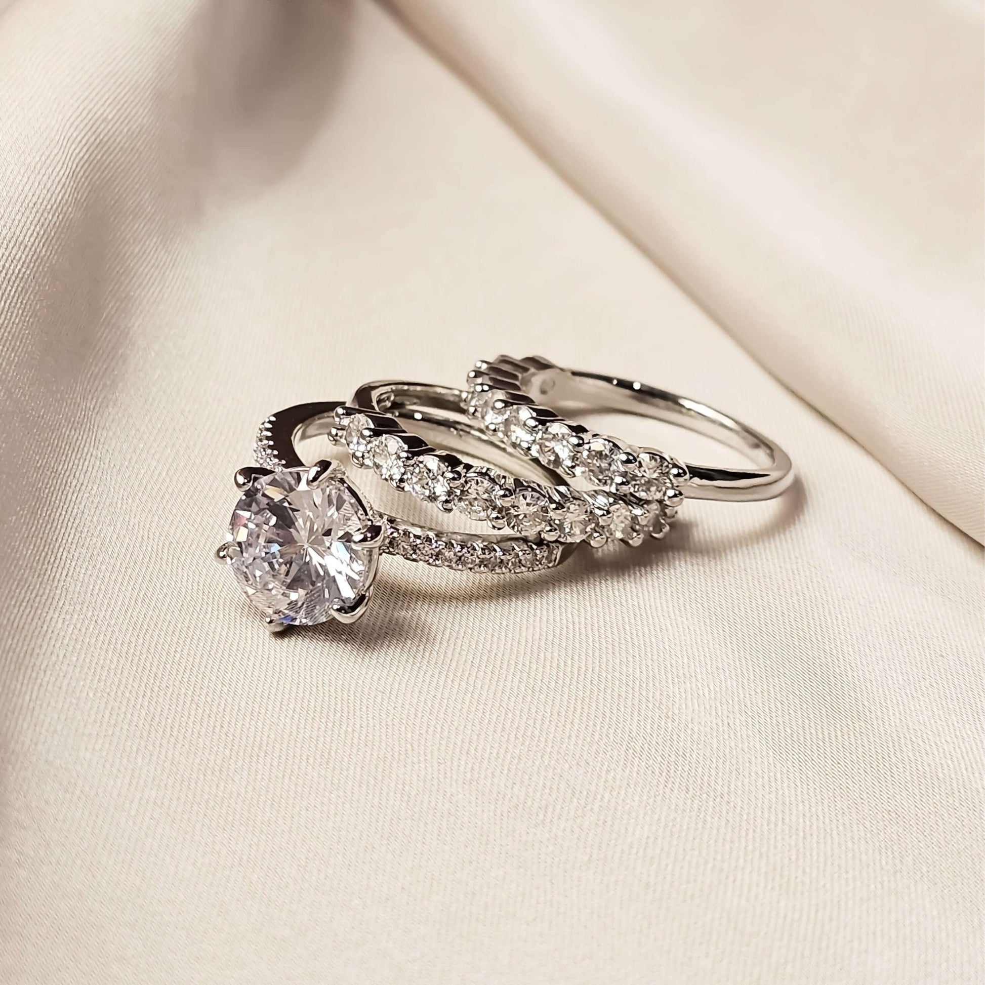 Classic Round Cut Sona Simulated Diamond 3PC Ring - FAH Jewelry