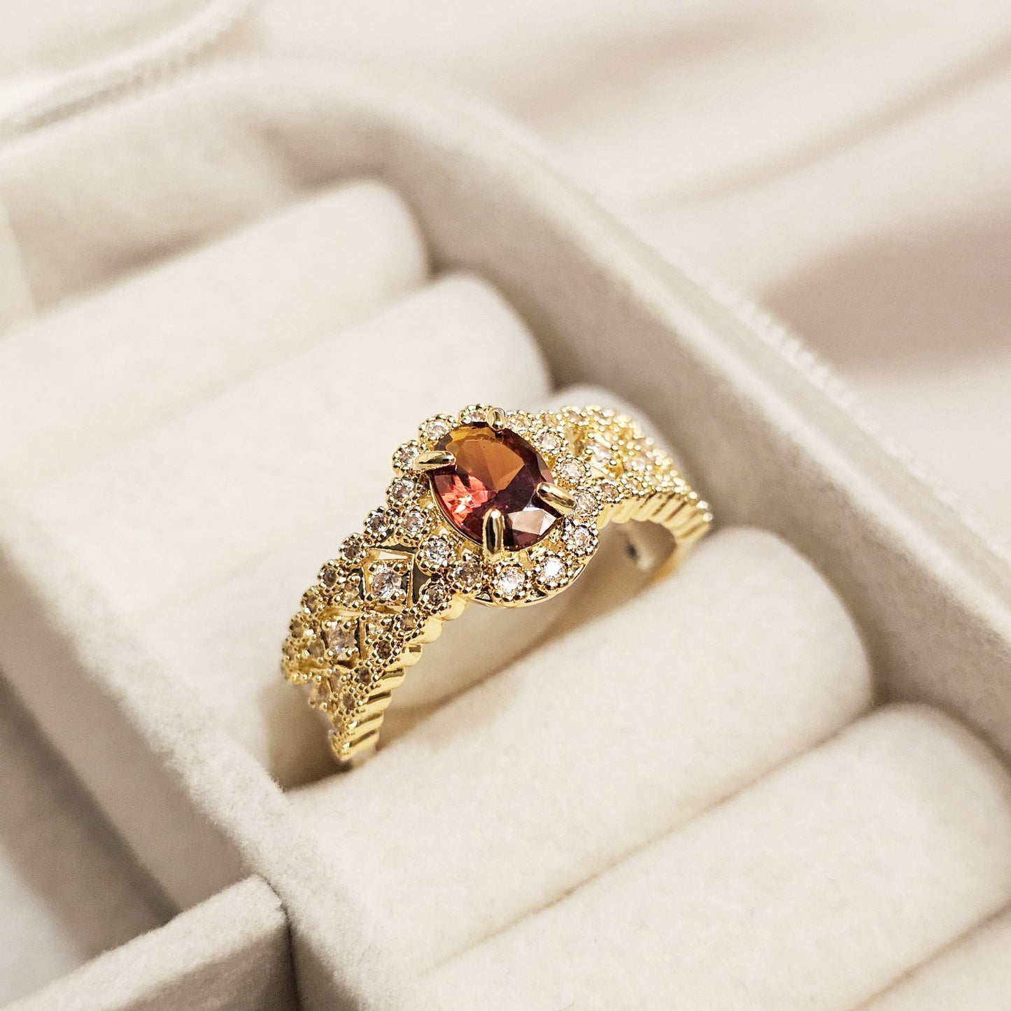 Crimson Majesty Golden Ring - FAH Jewelry