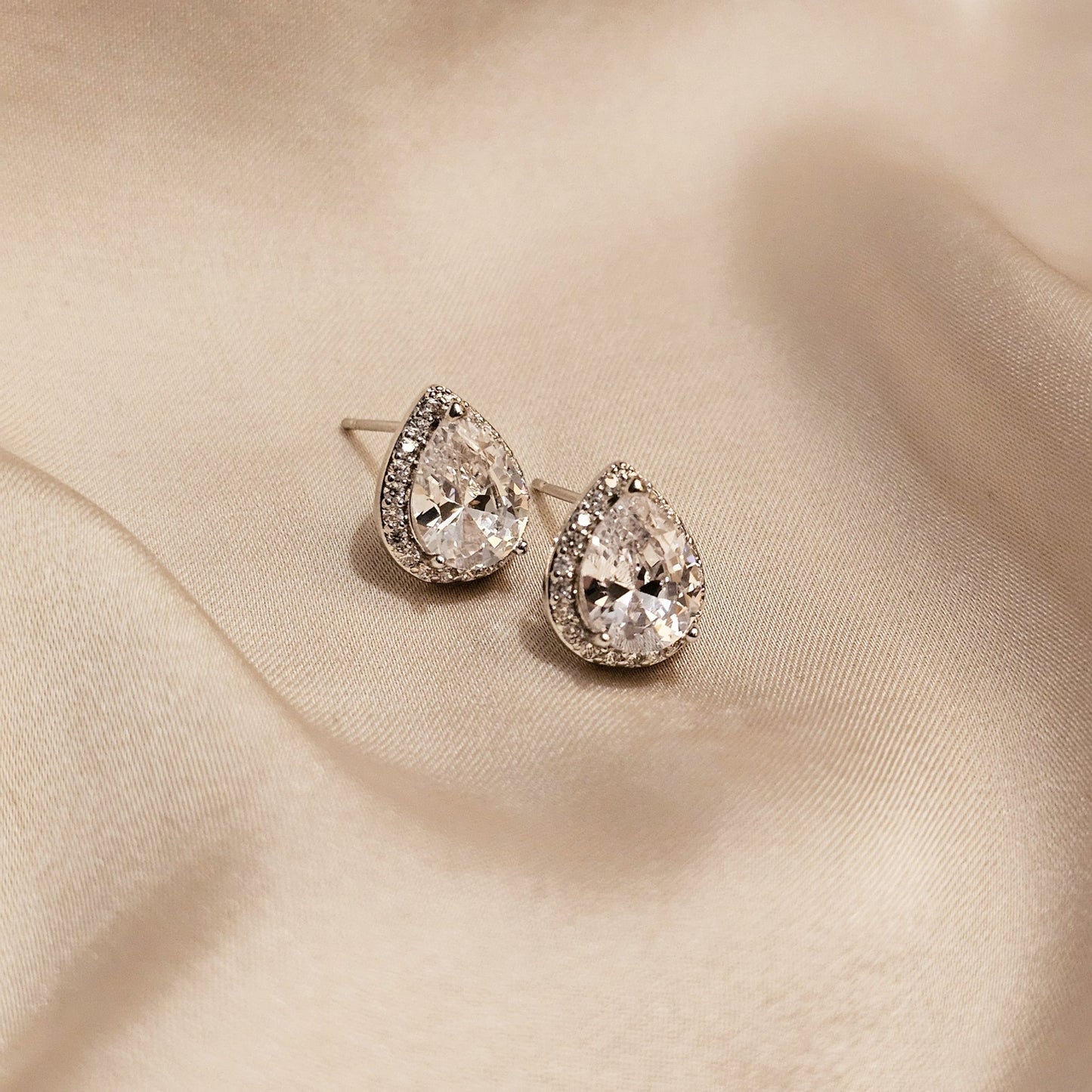 Crystal Dots - FAH Jewelry