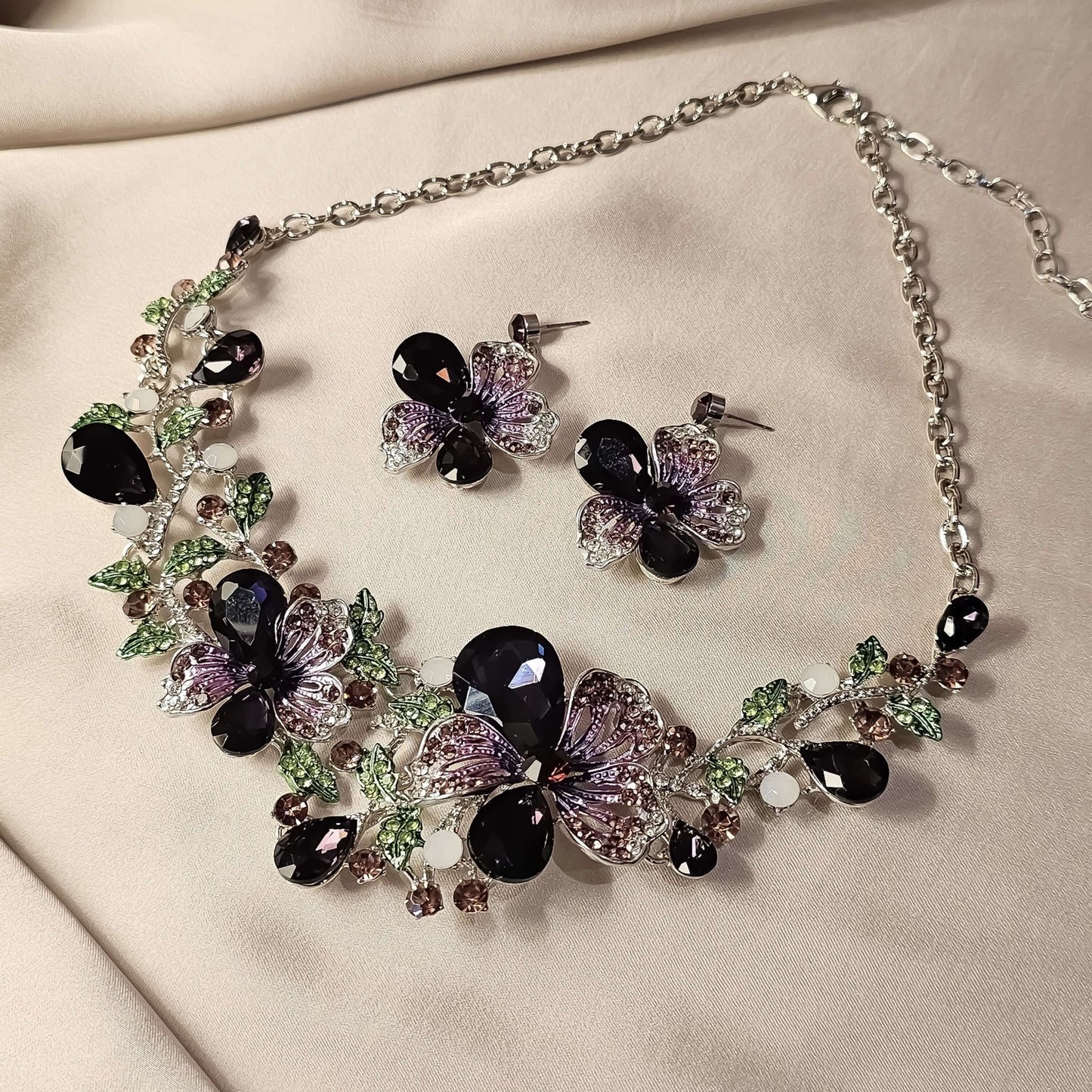 Crystal Rhinestones Purple Flower Statement Necklace Earrings Set - FAH Jewelry