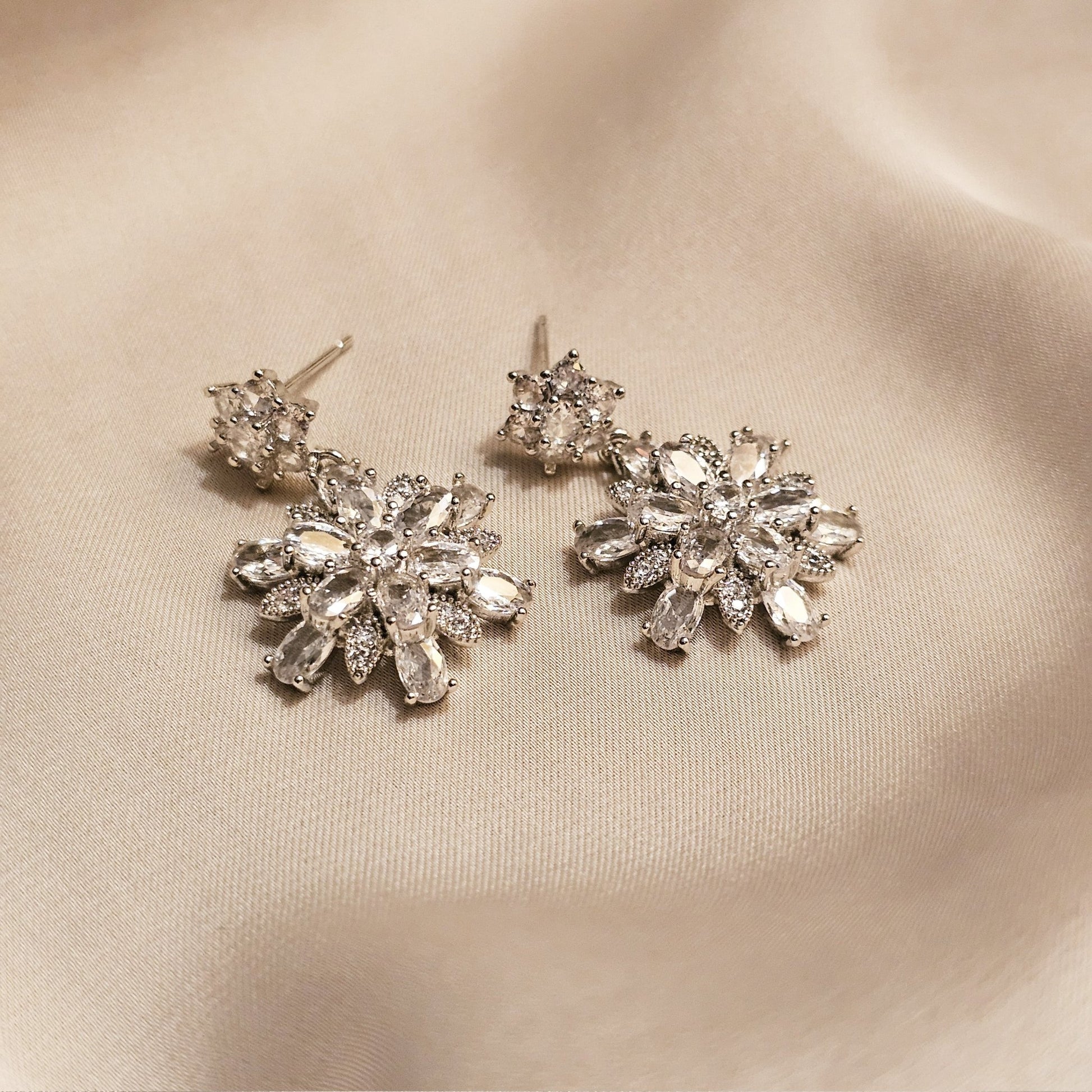 Diamond Blossom Earrings - FAH Jewelry