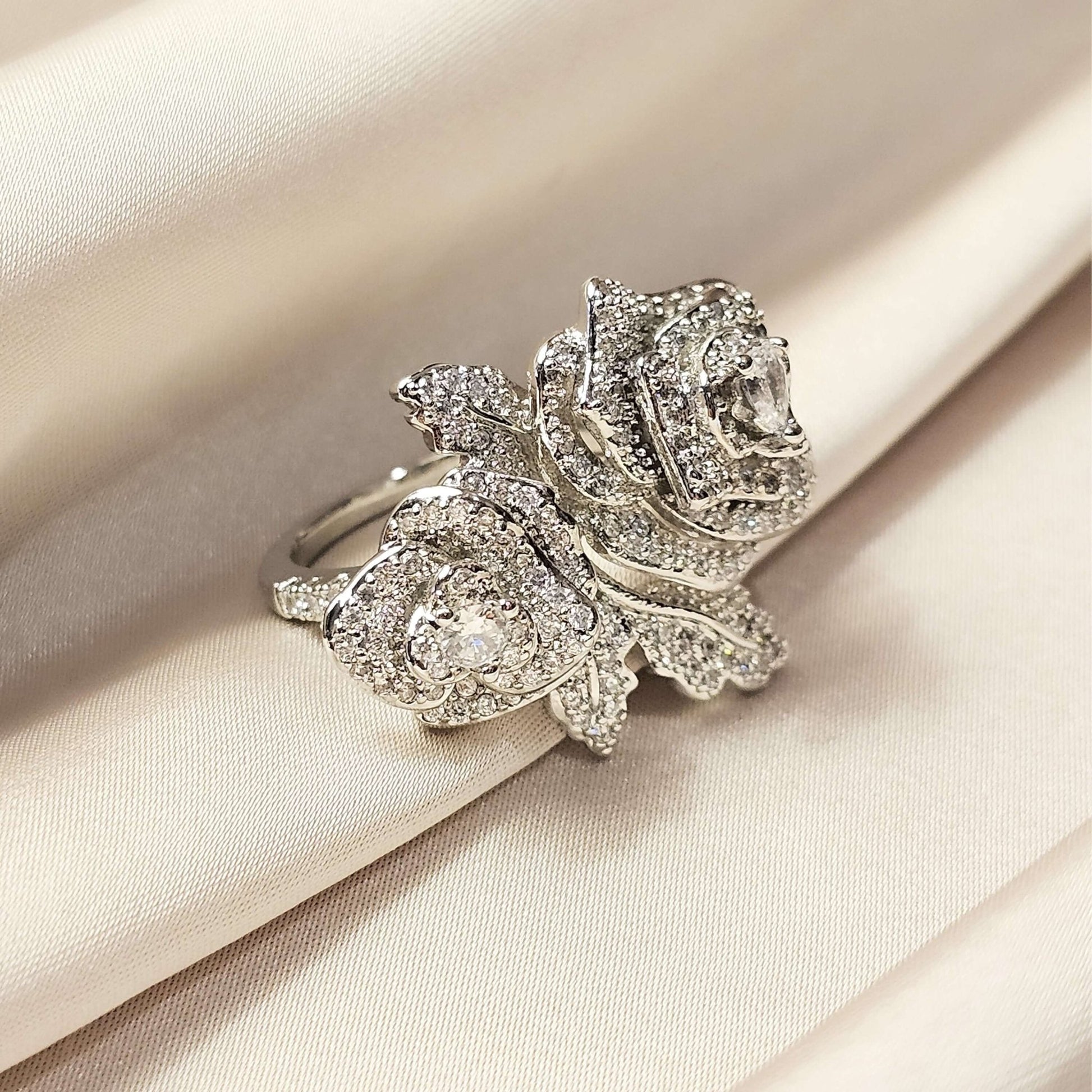 Diamond Cut Zircon Flower Ring - FAH Jewelry