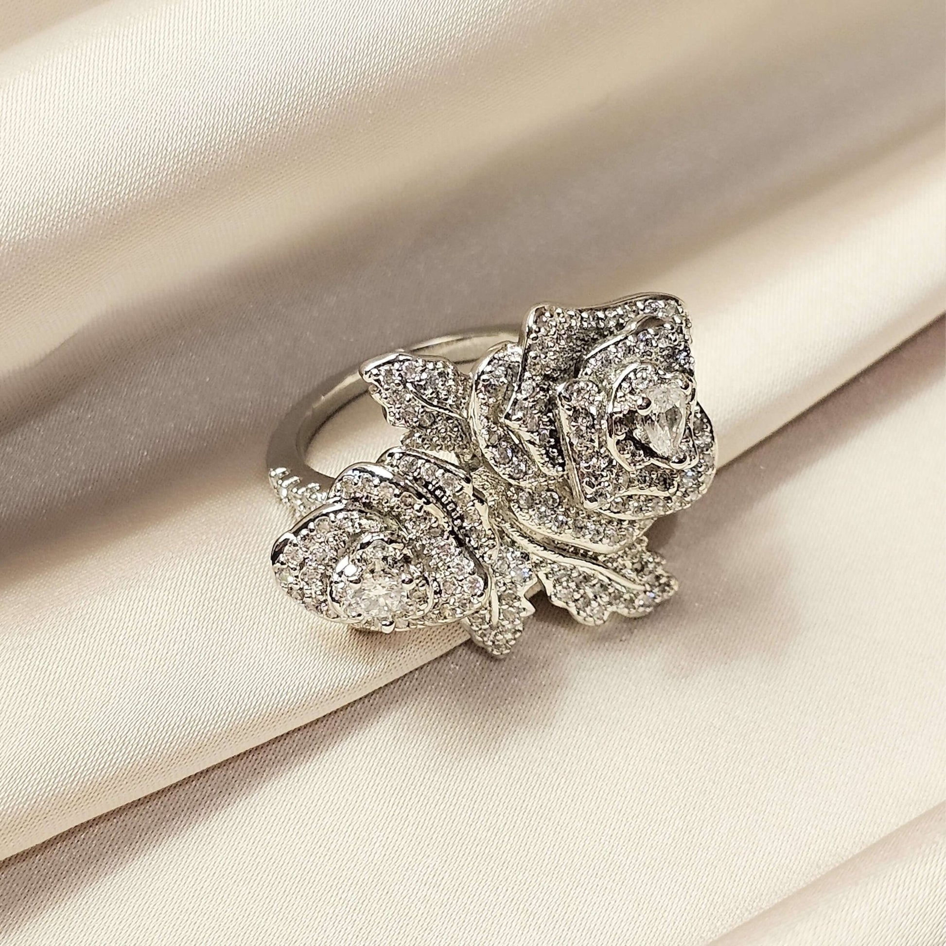Diamond Cut Zircon Flower Ring - FAH Jewelry