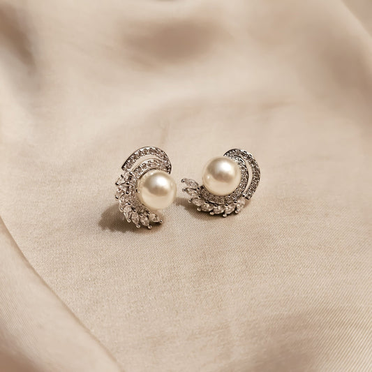 Diamond Orbit Pearl Loop - FAH Jewelry