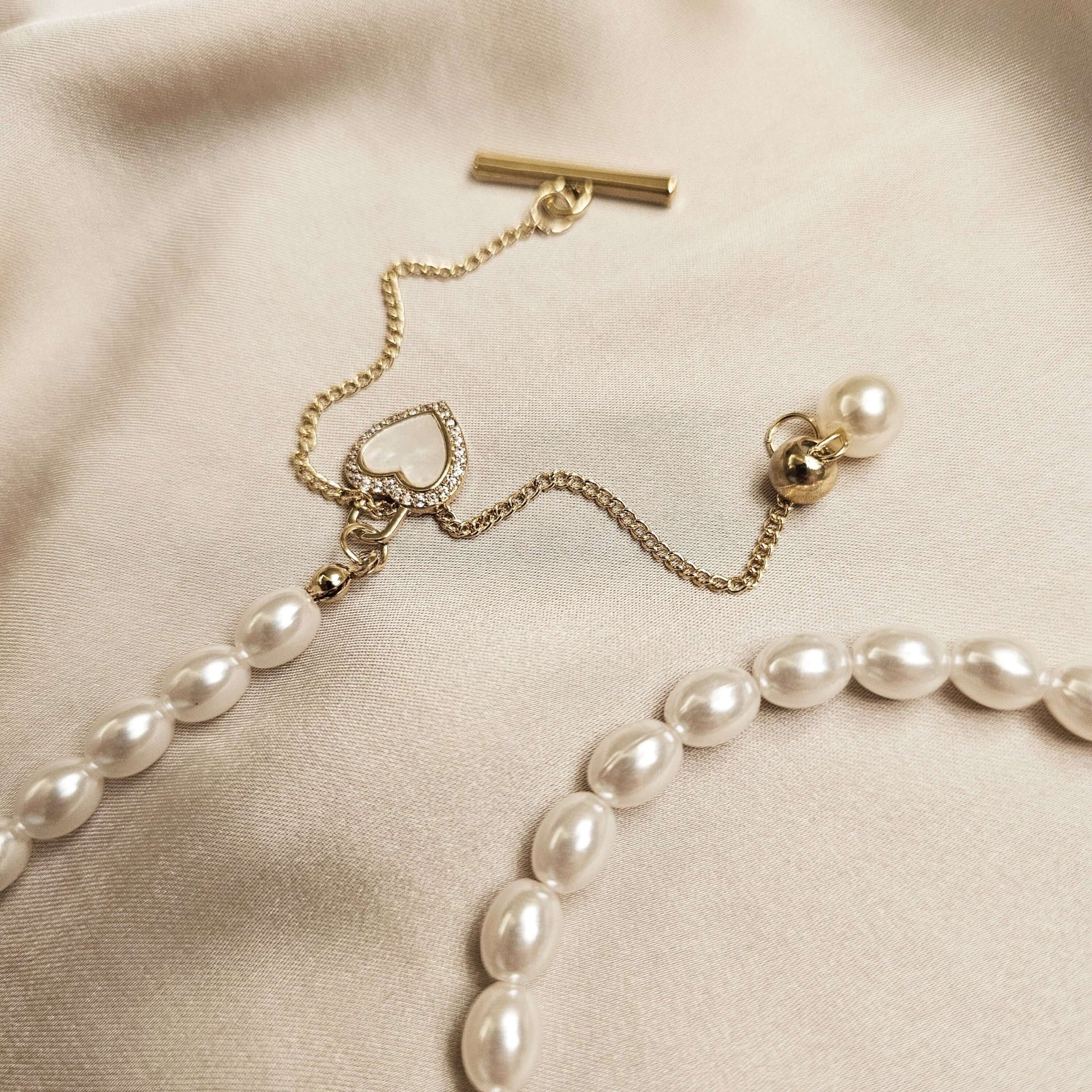 Dreamshow Vintage - Pearl Baroque Necklace - FAH Jewelry