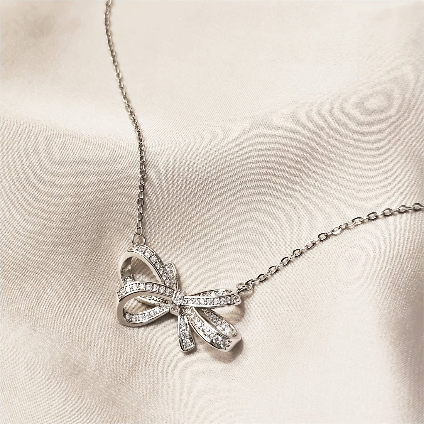 Drop Bow Knot Moissanite Pendant - FAH Jewelry