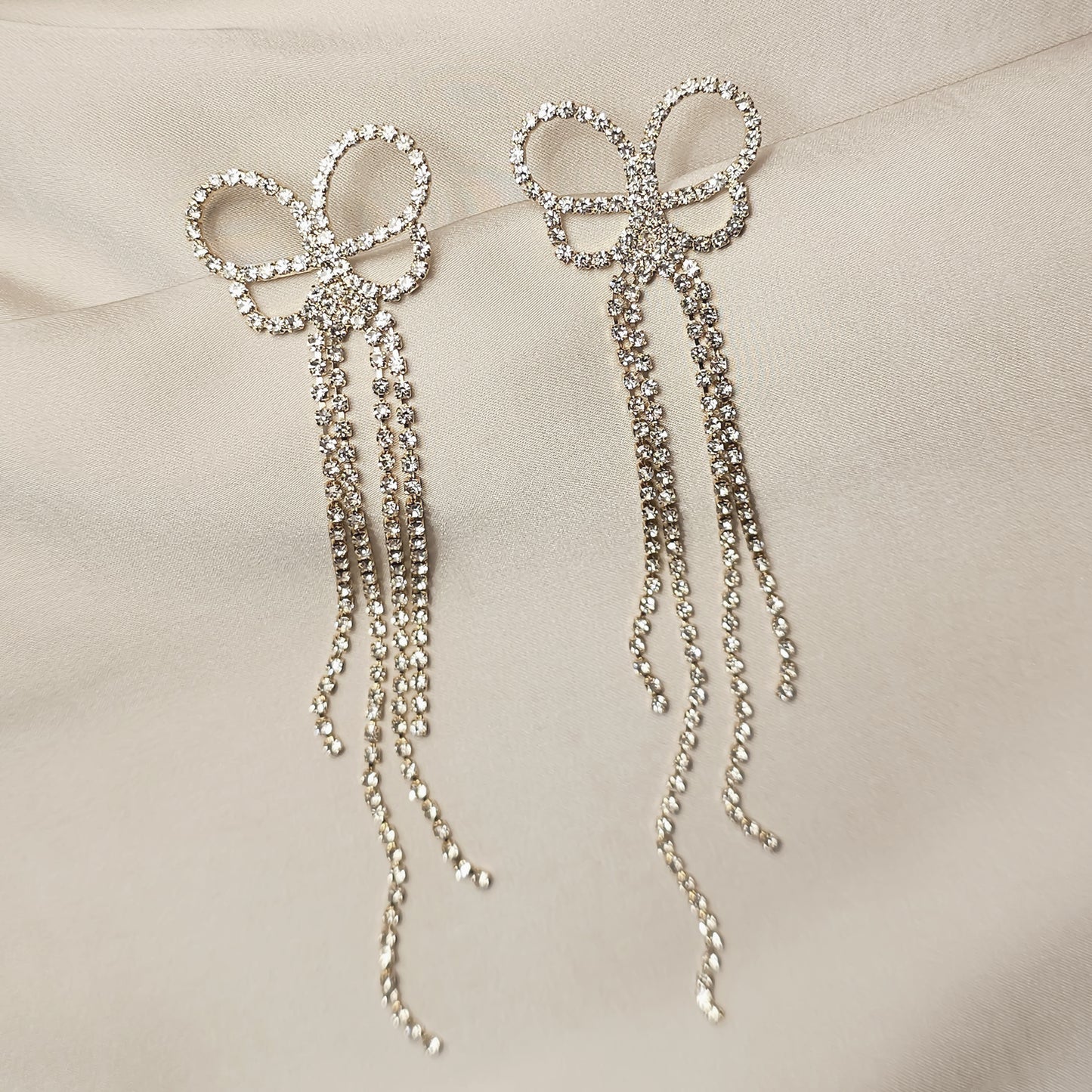 Daimond Bow Long Tassel Earrings
