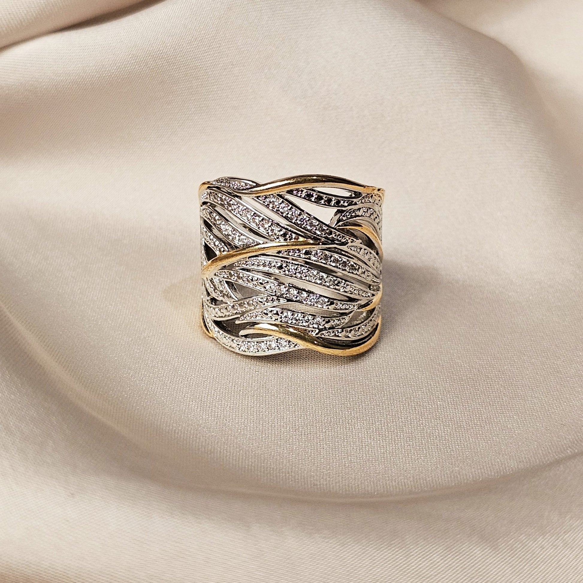 Earthbound - trading - co - leaves - rings - FAH Jewelry