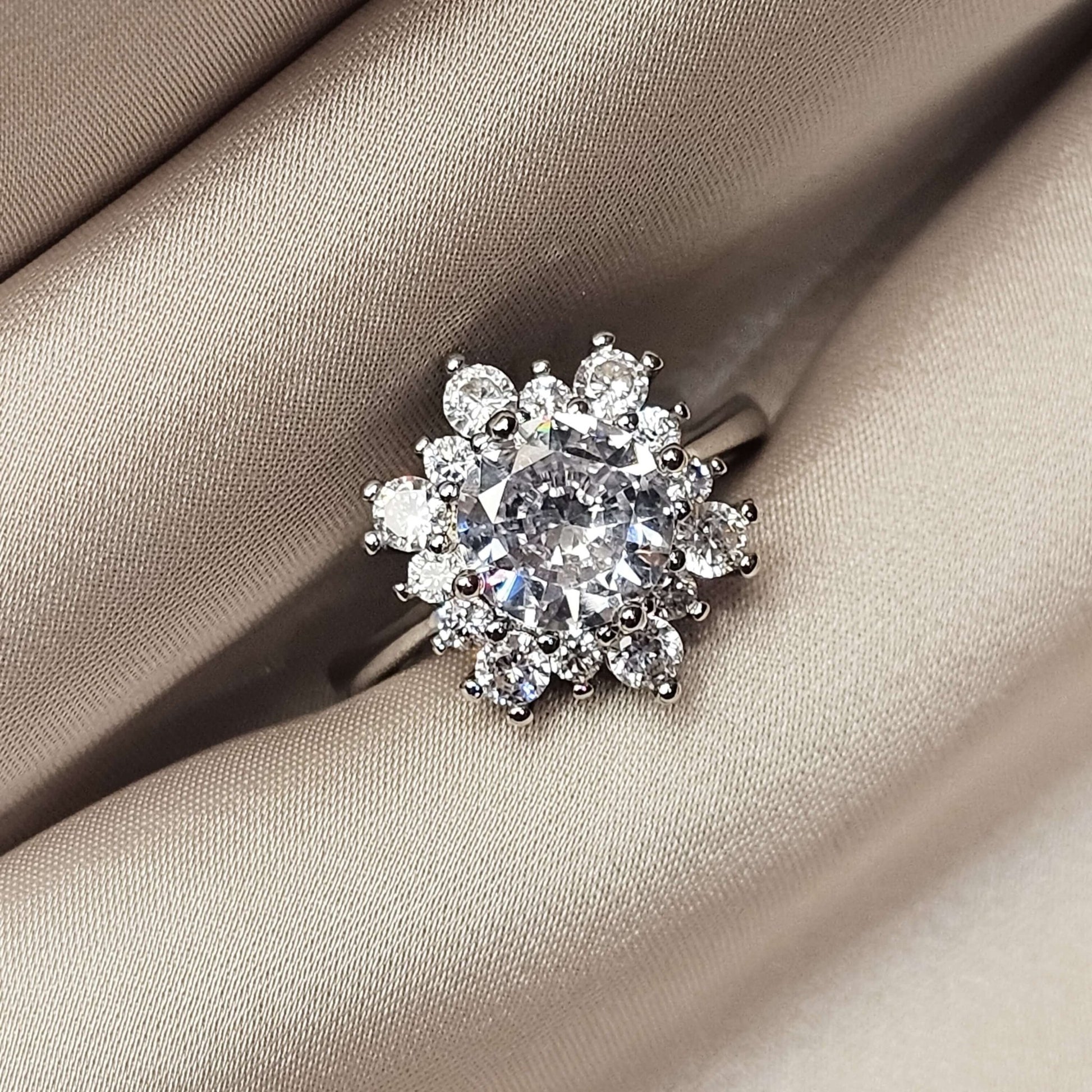 Elegant Promise Ring With Hydrated Gemstone - FAH Jewelry