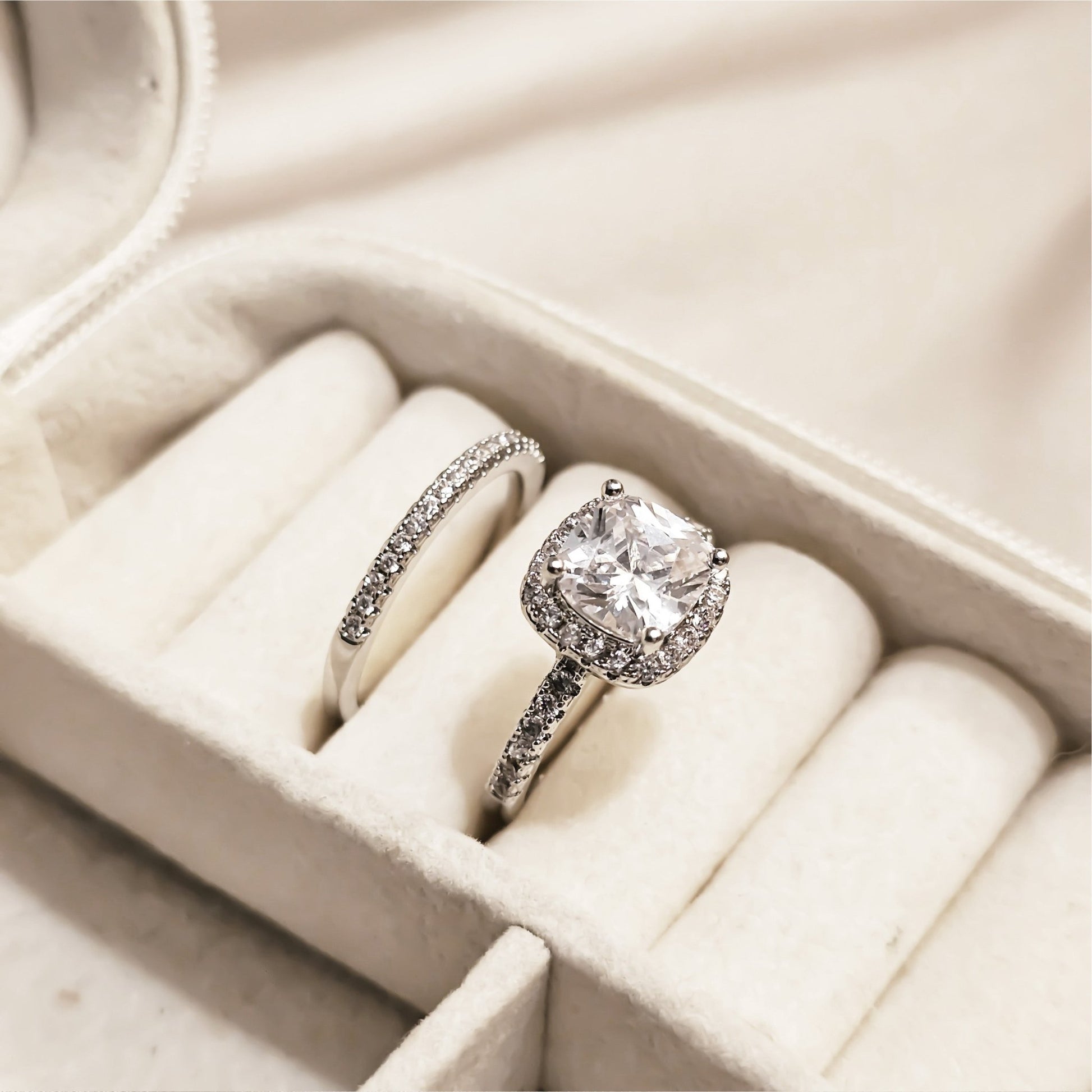 Eternal Glimmer Dual Zircon Ring - FAH Jewelry