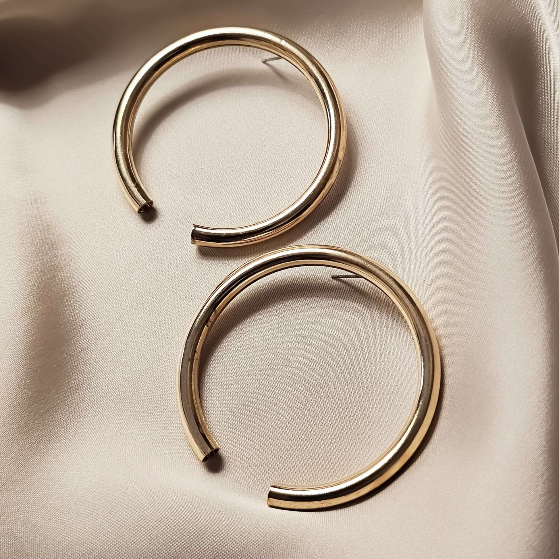 European Punk Metal Hoop Earring - FAH Jewelry