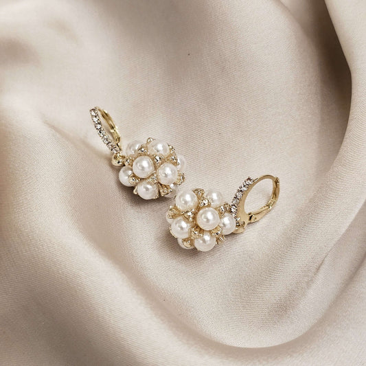 Fascinating Silver Flower Pearl Drop Earrings - FAH Jewelry