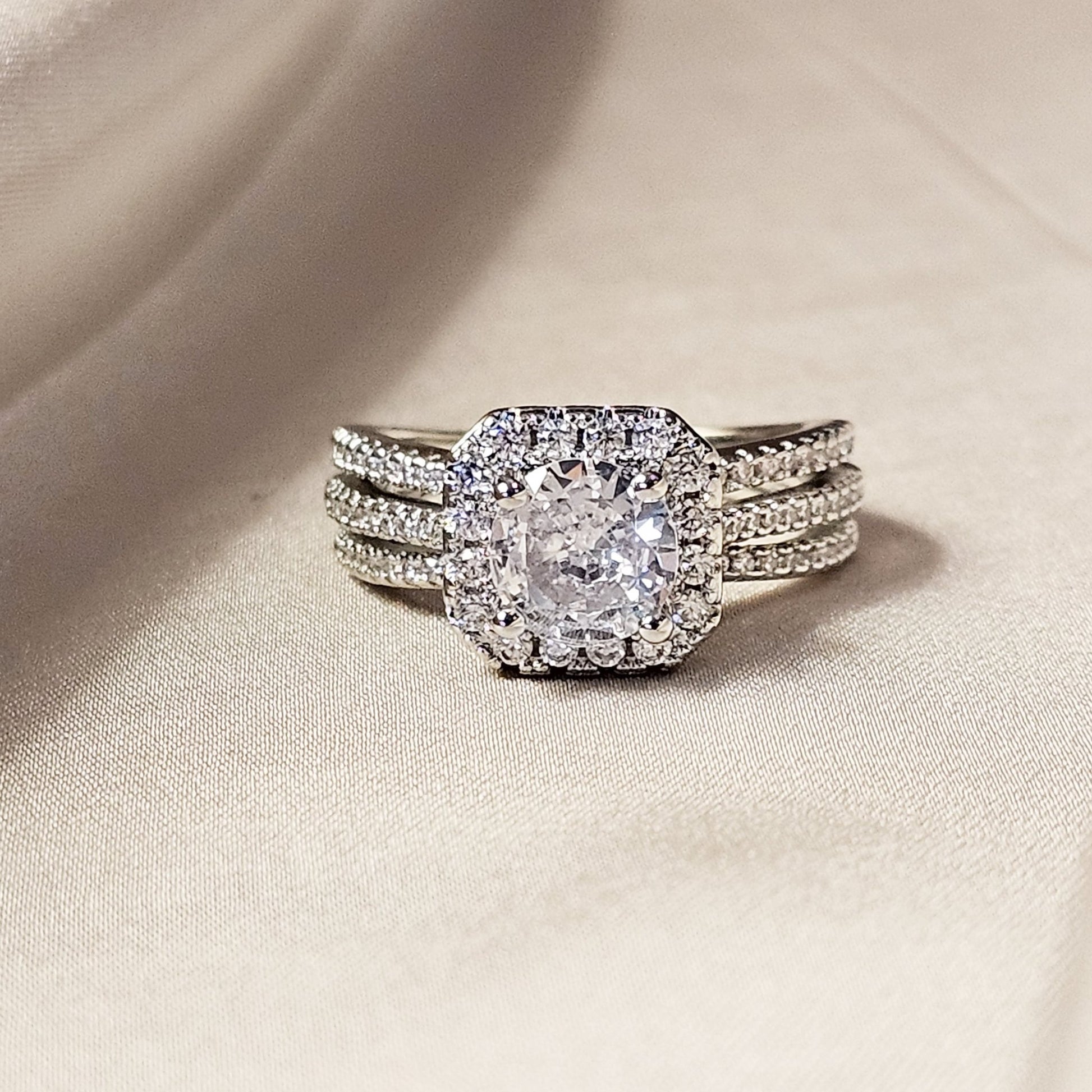 Fashion Cubic Zirconia Ring - FAH Jewelry