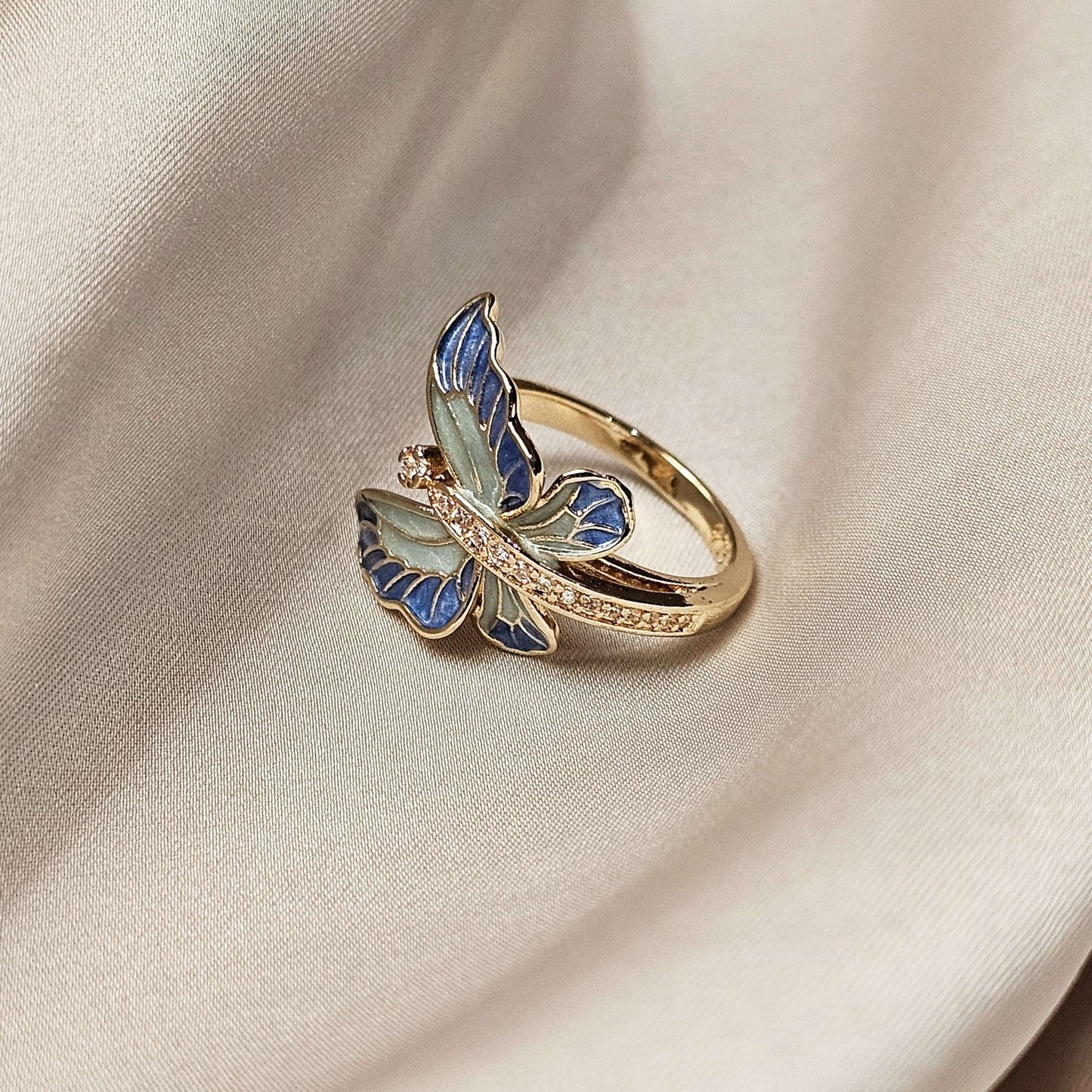 Flare Blue Butterfly Diamond Ring - FAH Jewelry