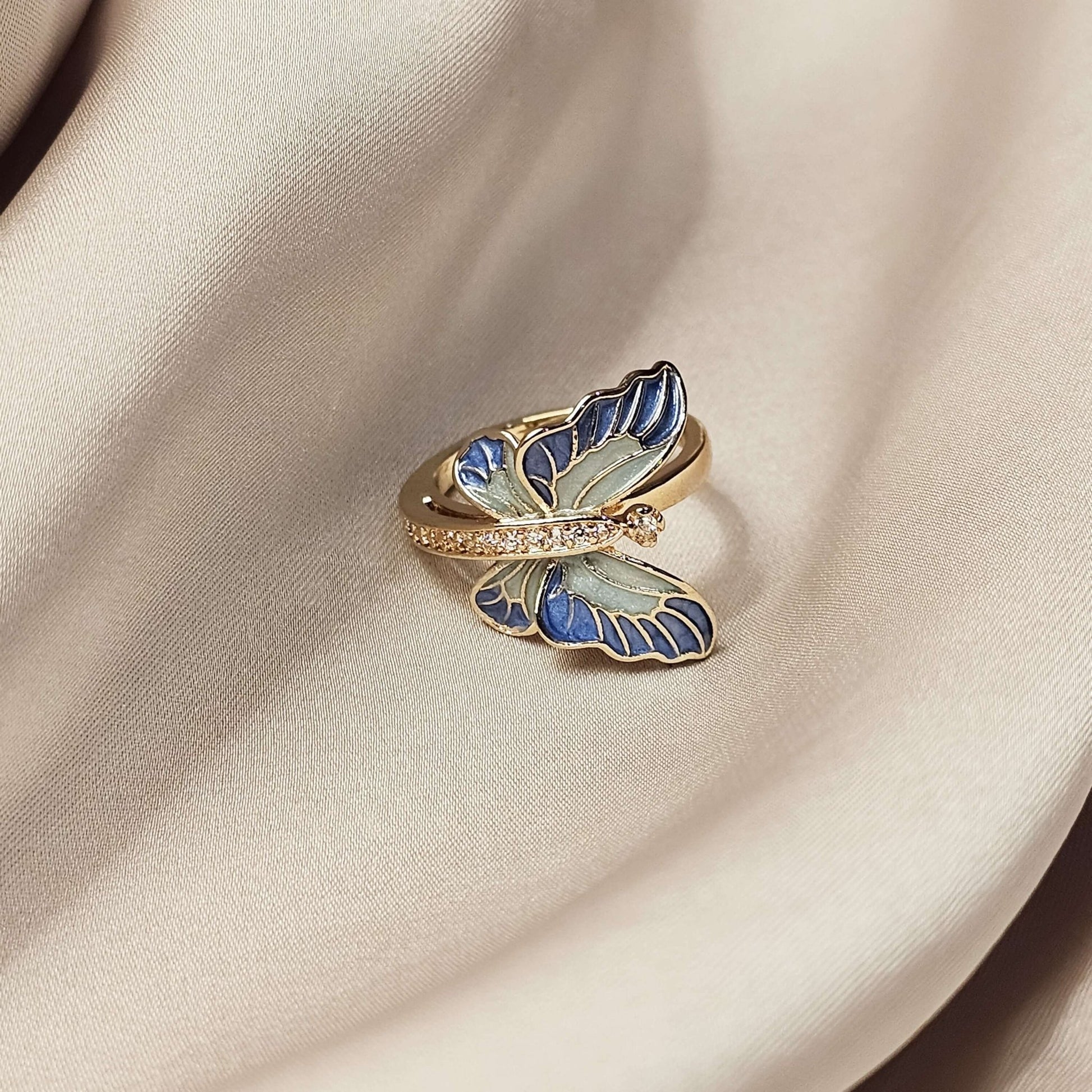 Flare Blue Butterfly Diamond Ring - FAH Jewelry