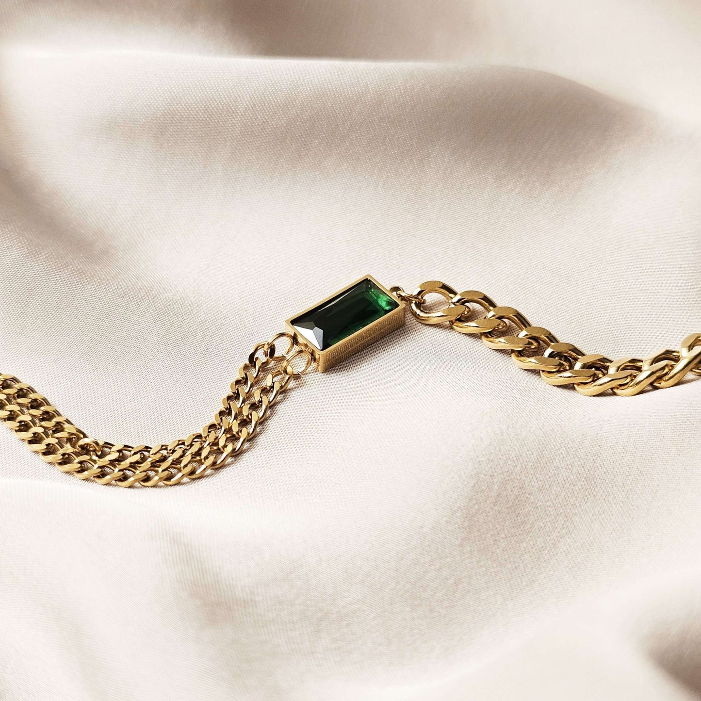 Geometric Green Emerlad Decorative Opening Adjustable Bracelet - FAH Jewelry