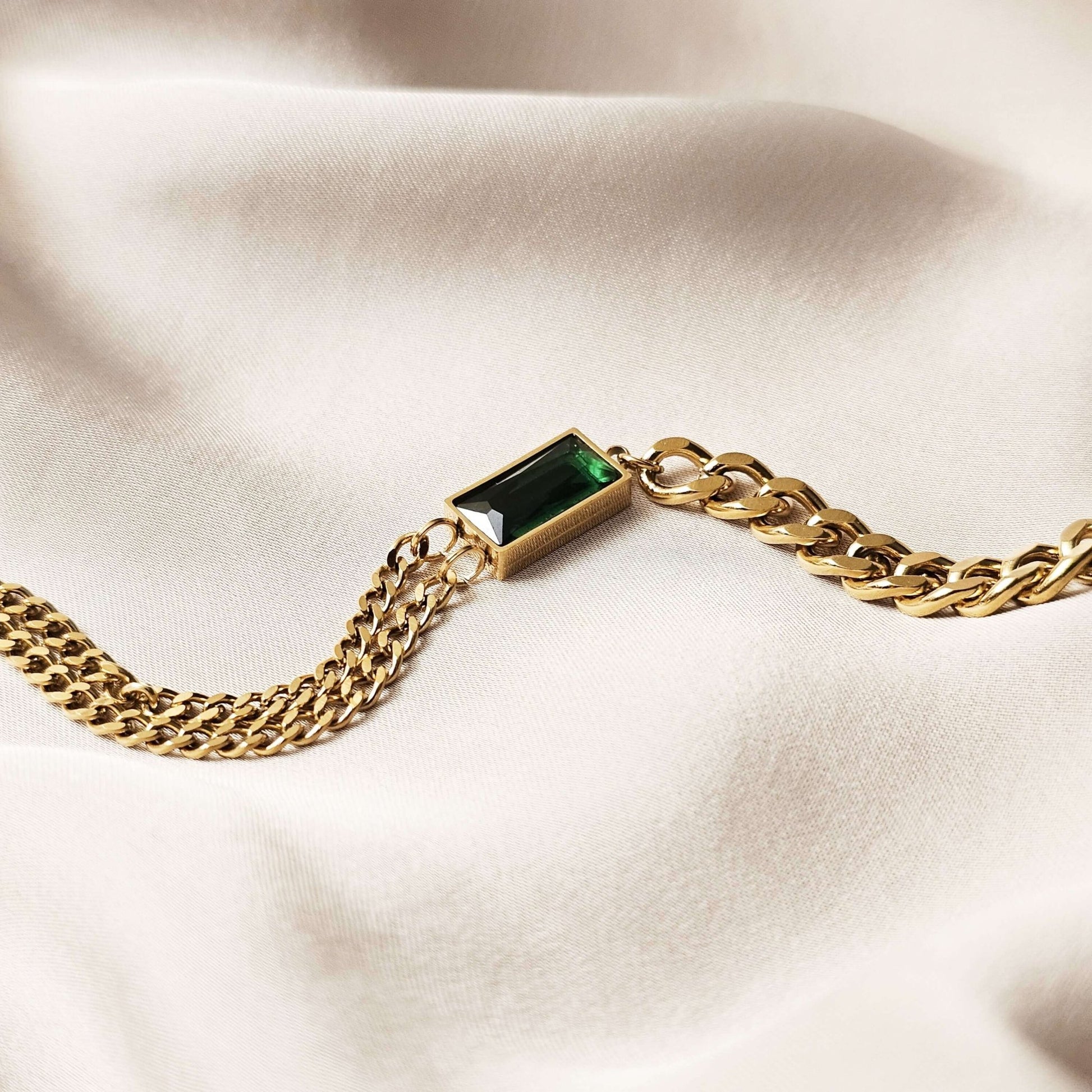 Geometric Green Emerlad Decorative Opening Adjustable Bracelet - FAH Jewelry