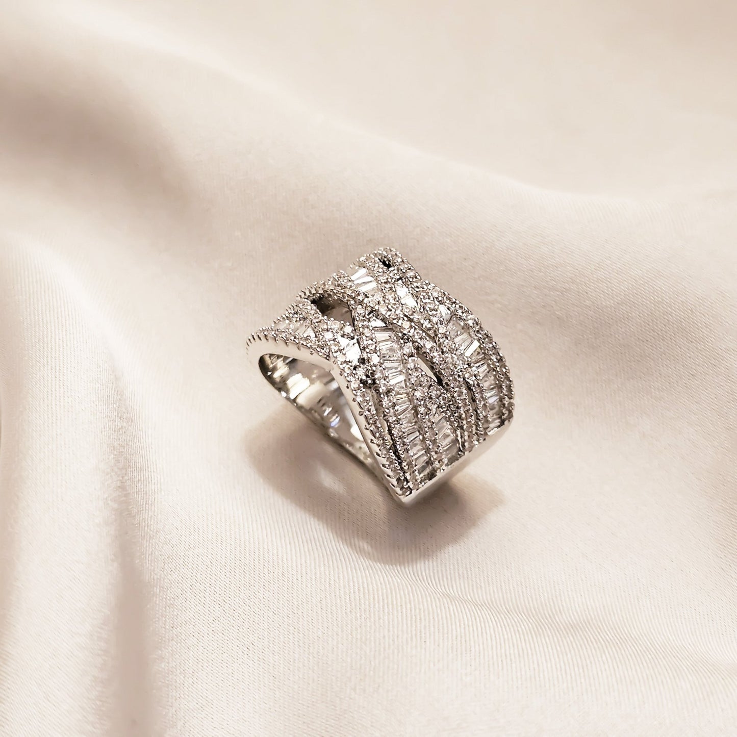 Glimmering Grace Diamond Zircon Ring - FAH Jewelry