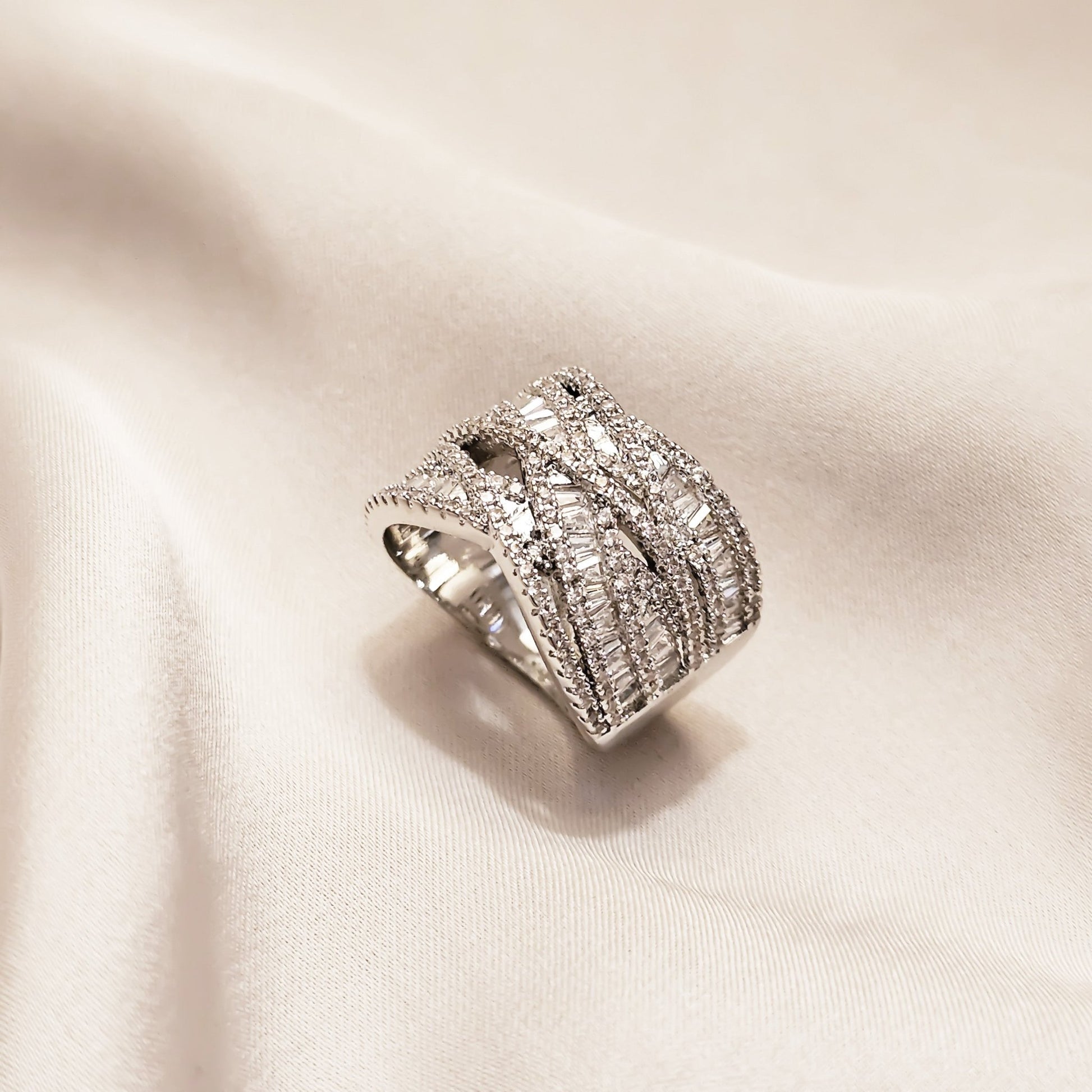 Glimmering Grace Diamond Zircon Ring - FAH Jewelry