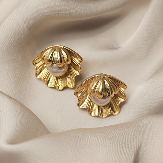 Gold Open Shell with Pearl Earring - FAH Jewelry