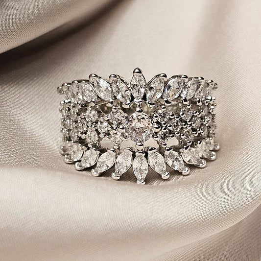 Gorgeous Finger with Shiny Zirconia Noble Party Ring - FAH Jewelry