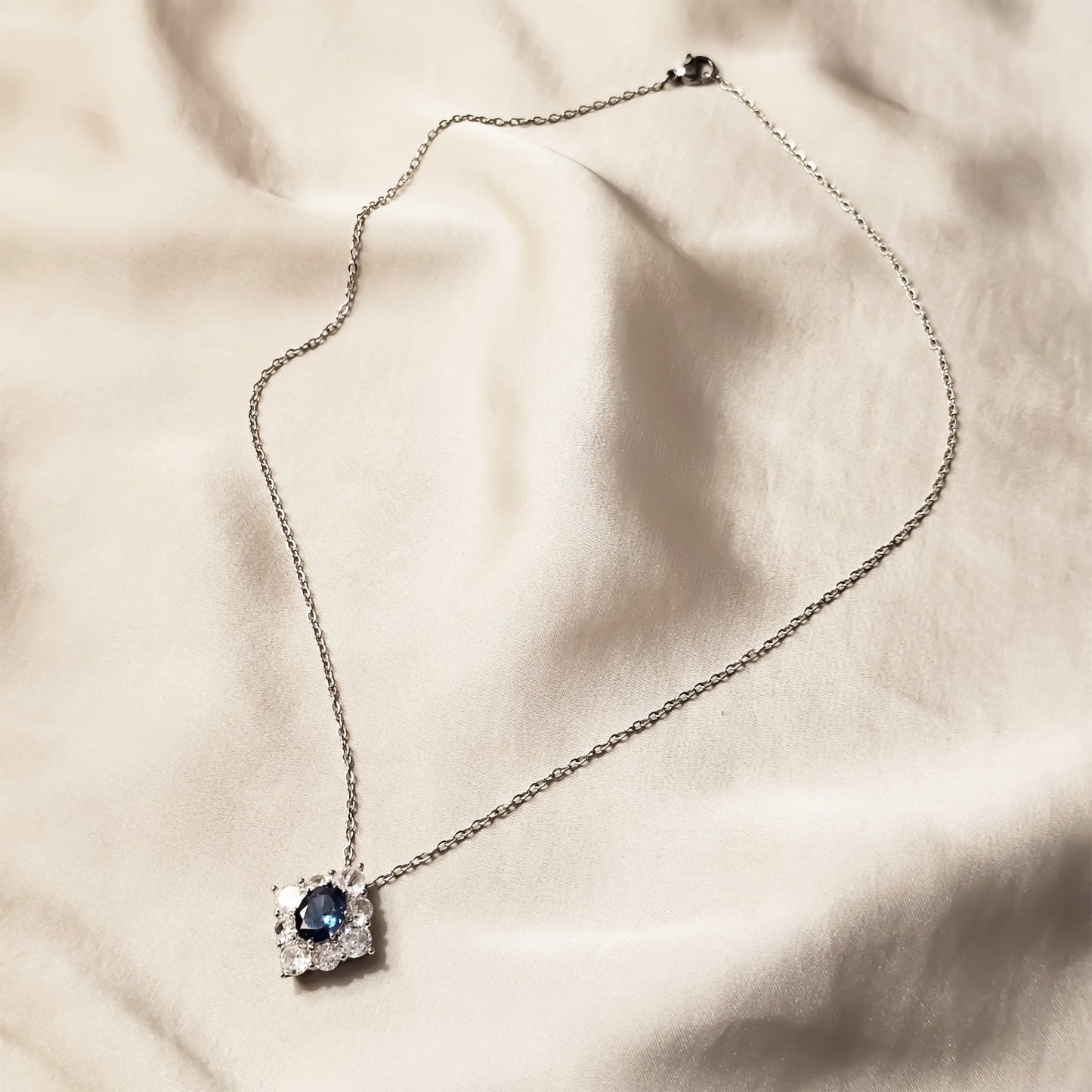 Gorgeous Oval Blue Pendant - FAH Jewelry